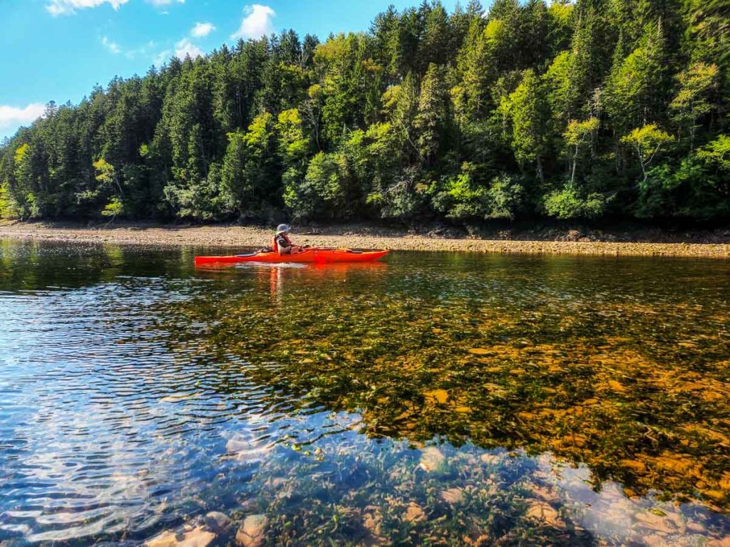 Kayak sur la rivière Upper Salmon